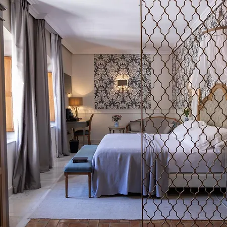 Ξενοδοχείο Gravina 51 4*