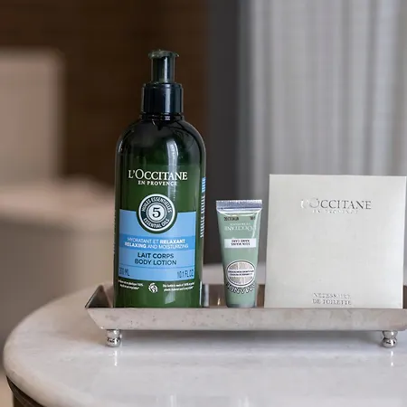 Ξενοδοχείο Gravina 51 4*