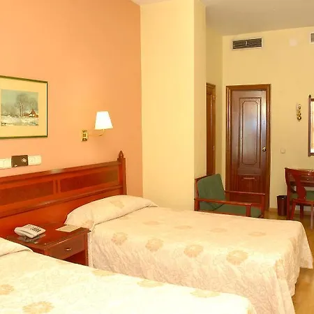 Gravina 51 Seville